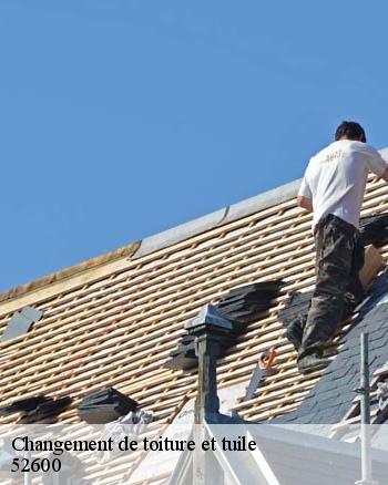 Les travaux de changement des tuiles à Chalindrey dans le 52600